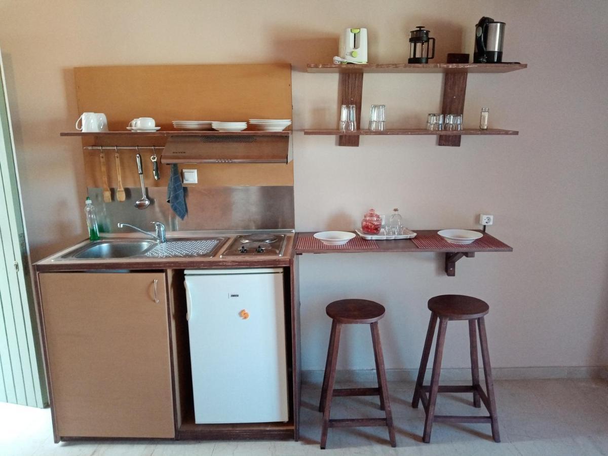 מסונגי Maria Corfu Apartments מראה חיצוני תמונה