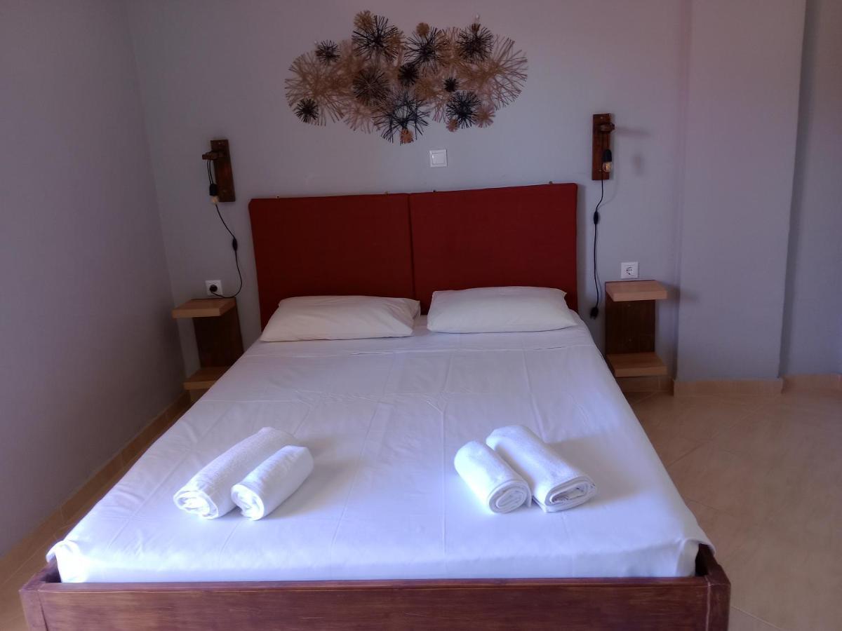 מסונגי Maria Corfu Apartments מראה חיצוני תמונה