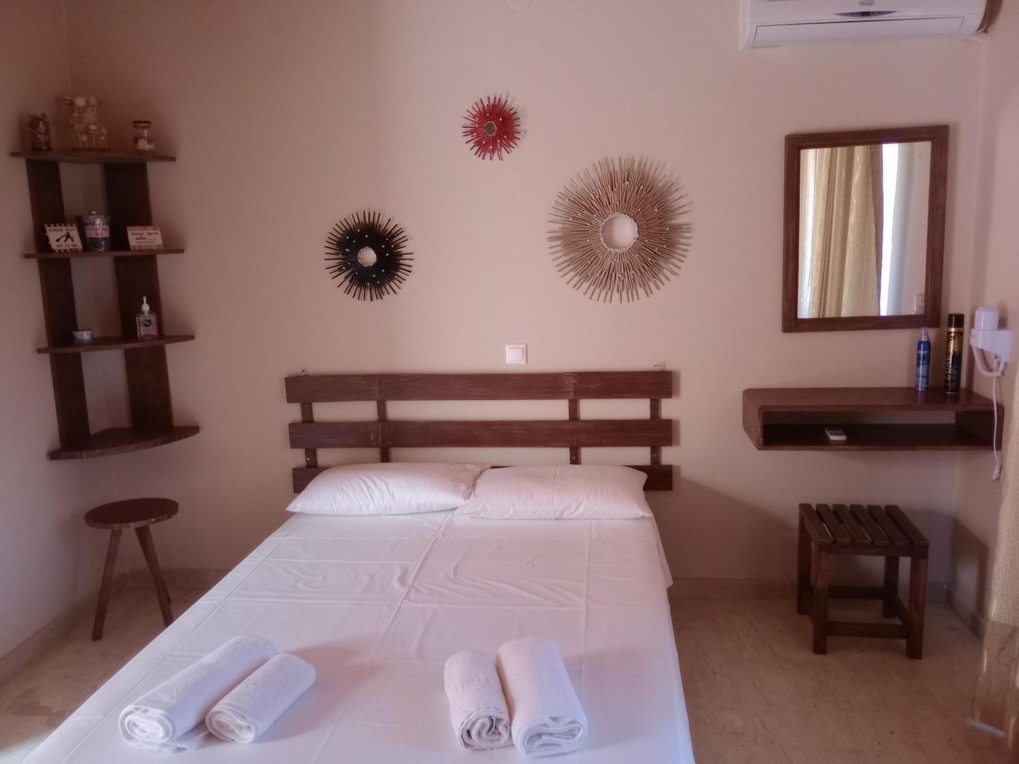 מסונגי Maria Corfu Apartments מראה חיצוני תמונה